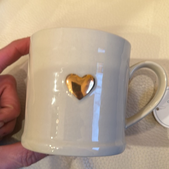 2!! ❣️ Sundance Catalog Sweetheart Stoneware Mug NWT x 2 - Picture 7 of 8